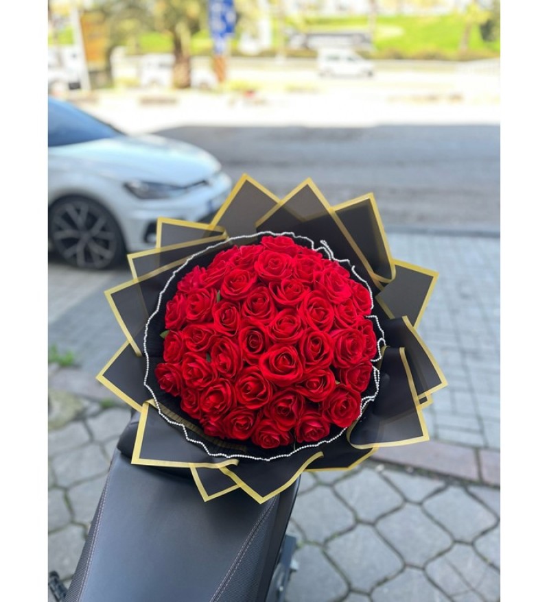 33 Adet Yapay Kırmızı Gül