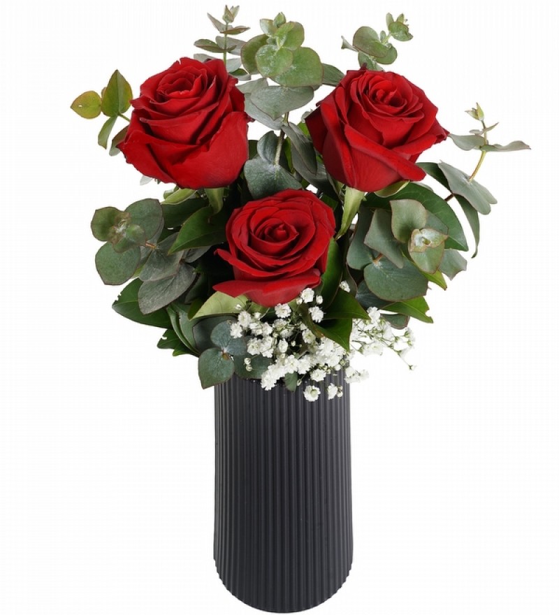 Red Glow Vazoda Kırmızı Güller